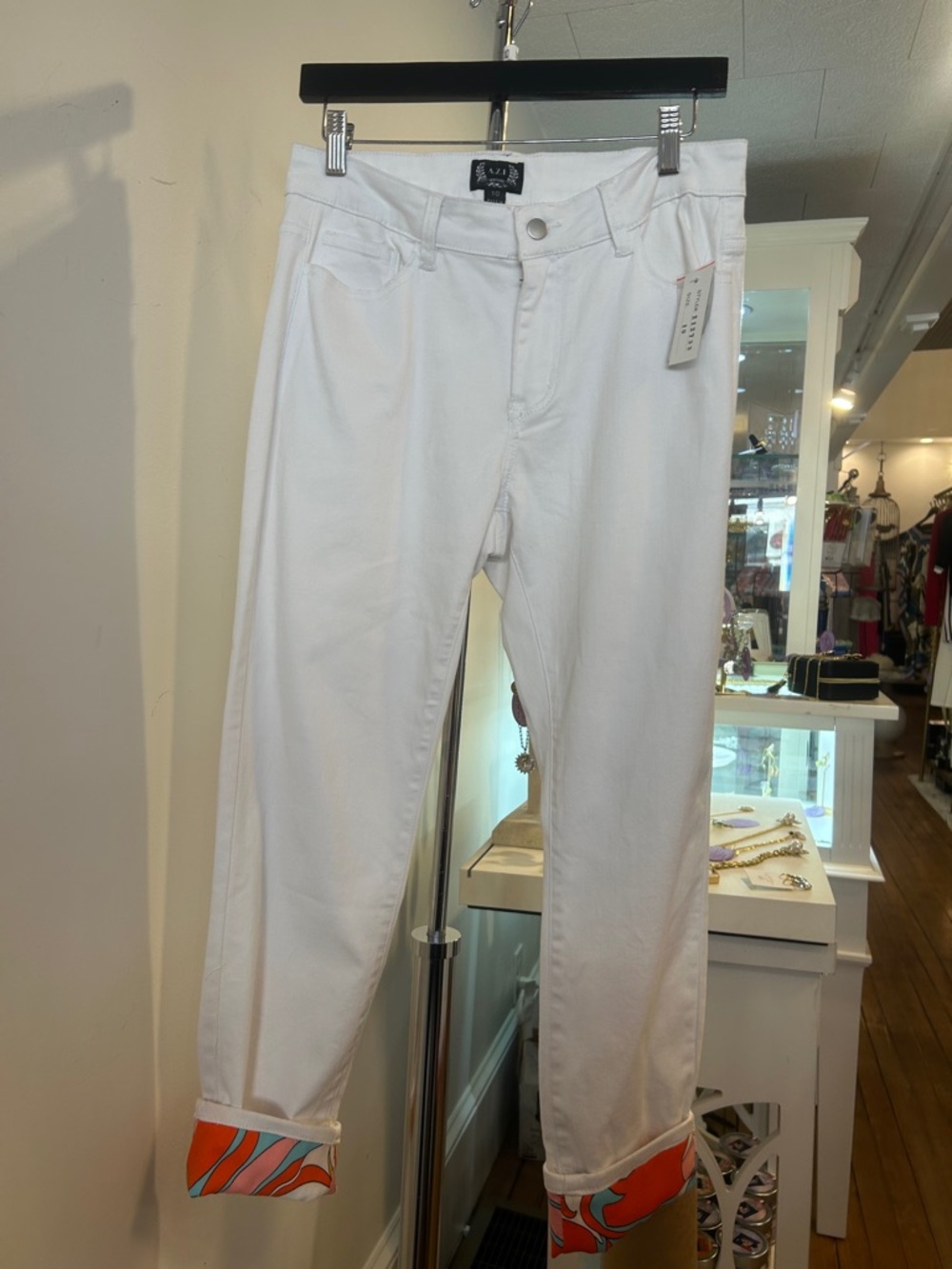Women’s Straight Leg Jeans - White